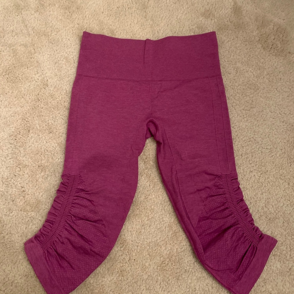 ruched Capri Lululemon leggings